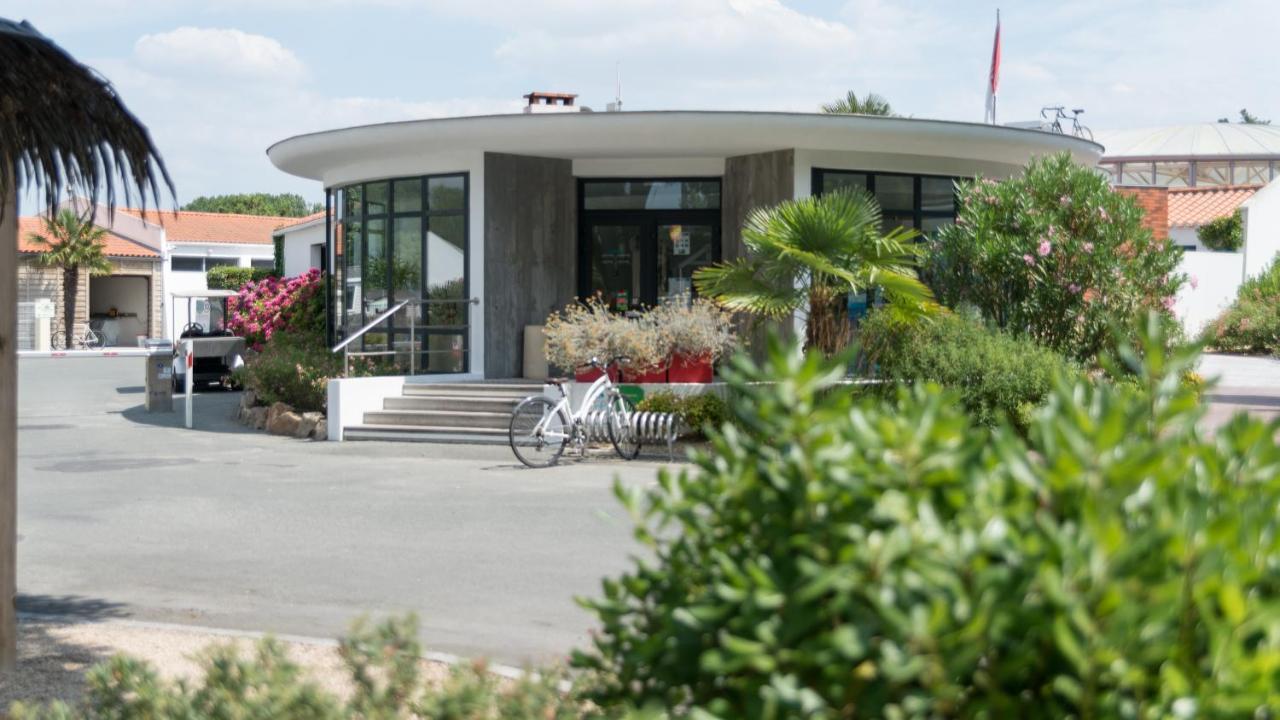 Camping Les Chouans Hotel Saint-Hilaire-de-Riez ภายนอก รูปภาพ