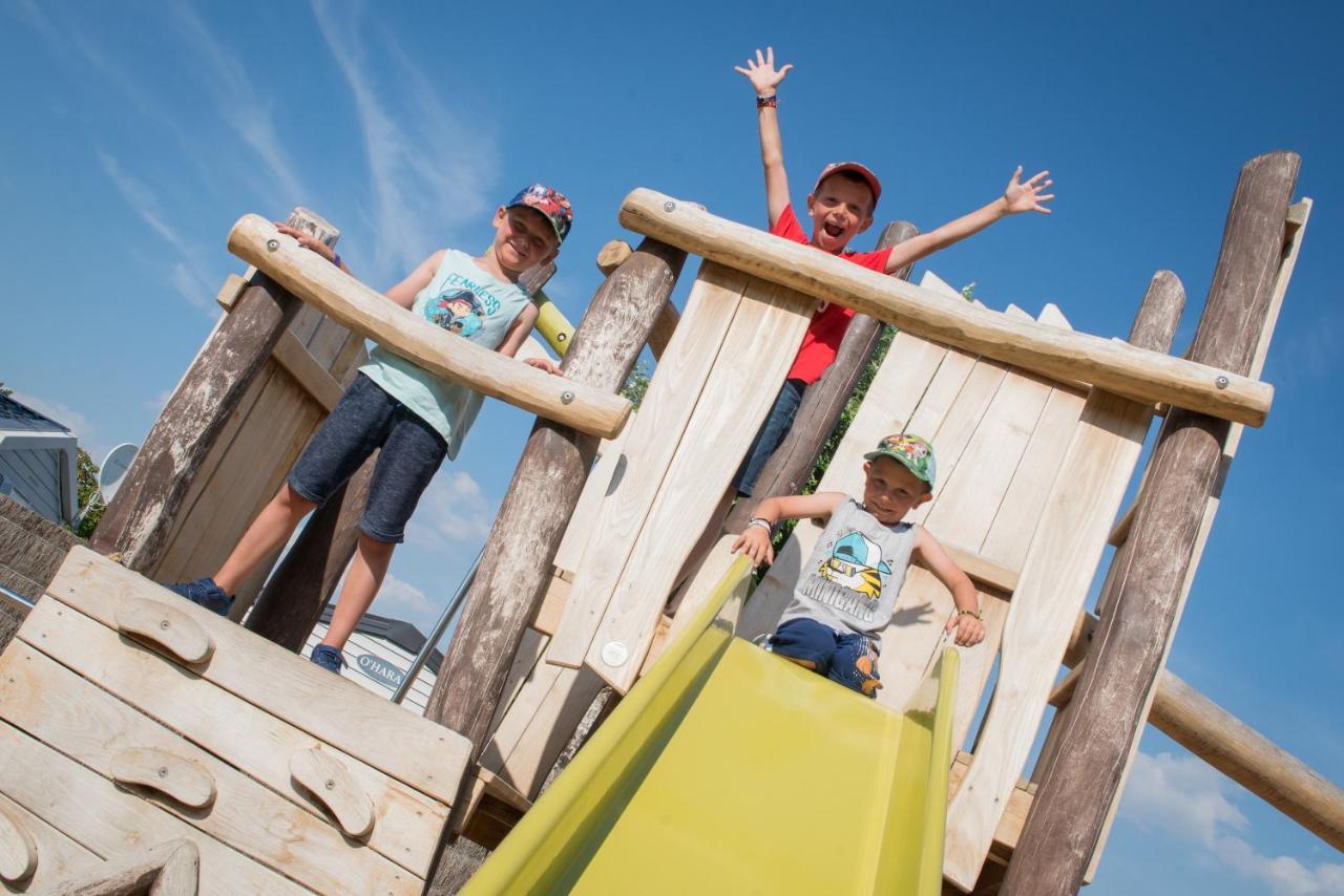 Camping Les Chouans Hotel Saint-Hilaire-de-Riez ภายนอก รูปภาพ