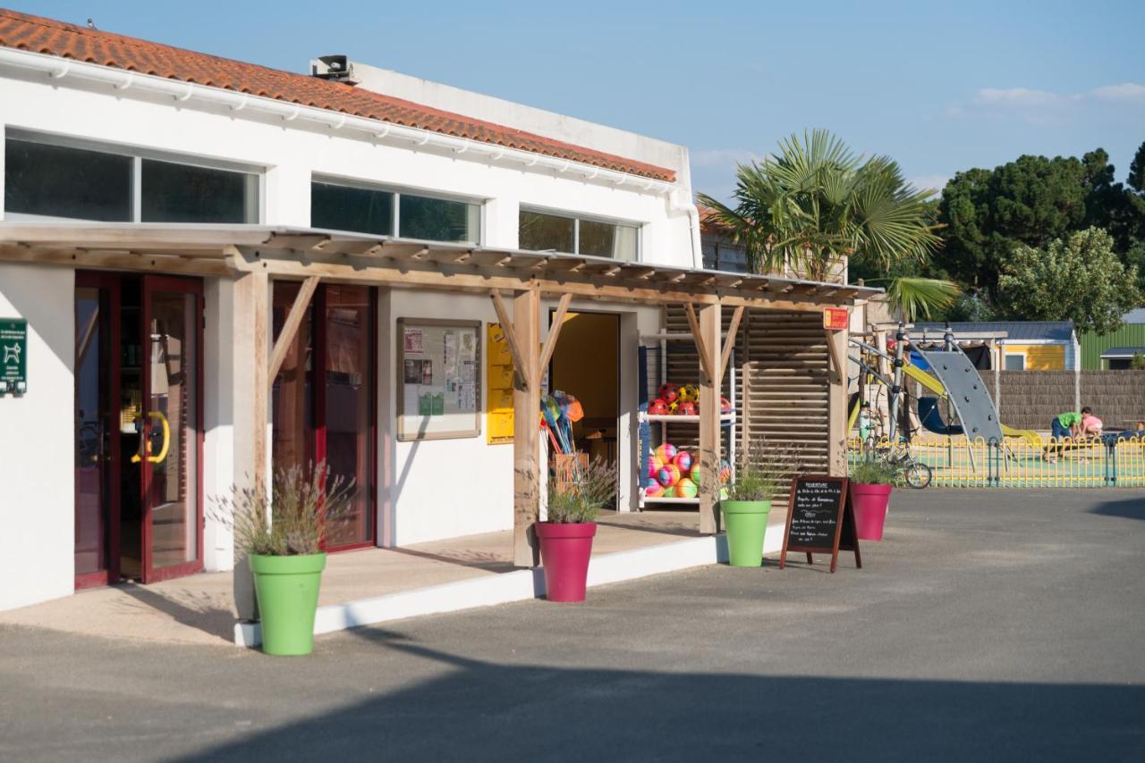 Camping Les Chouans Hotel Saint-Hilaire-de-Riez ภายนอก รูปภาพ
